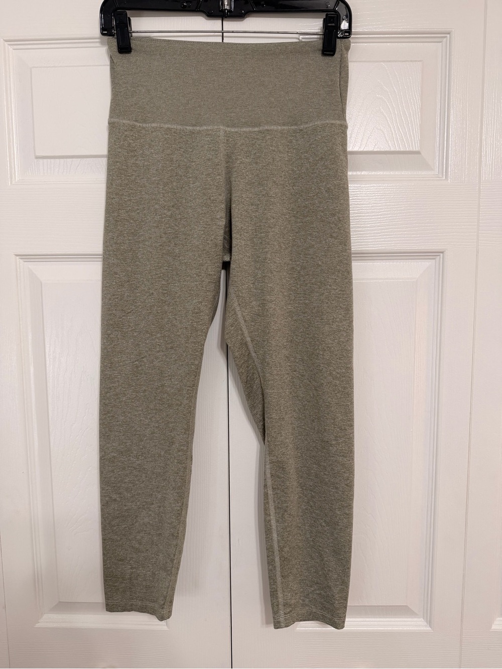 Woman’s Zobha Olive Green High-Waist Active Leggings